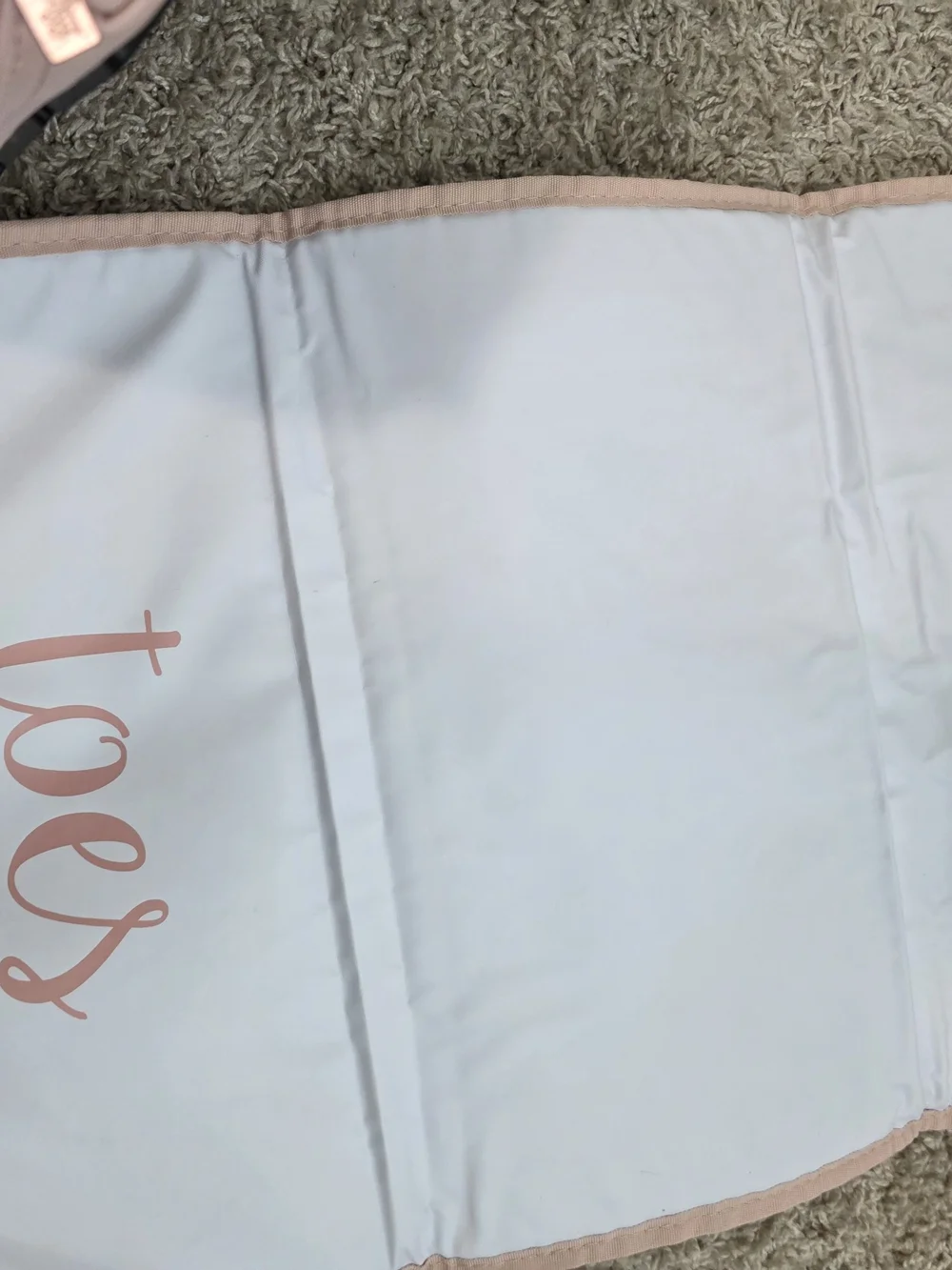 Itzy Ritzy blush pink